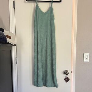 Elegant Green Maxi Dress